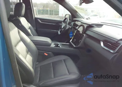 2024 GMC Acadia Awd Elevation from USA, damaged, VIN 1GKENNKS8RJ149240